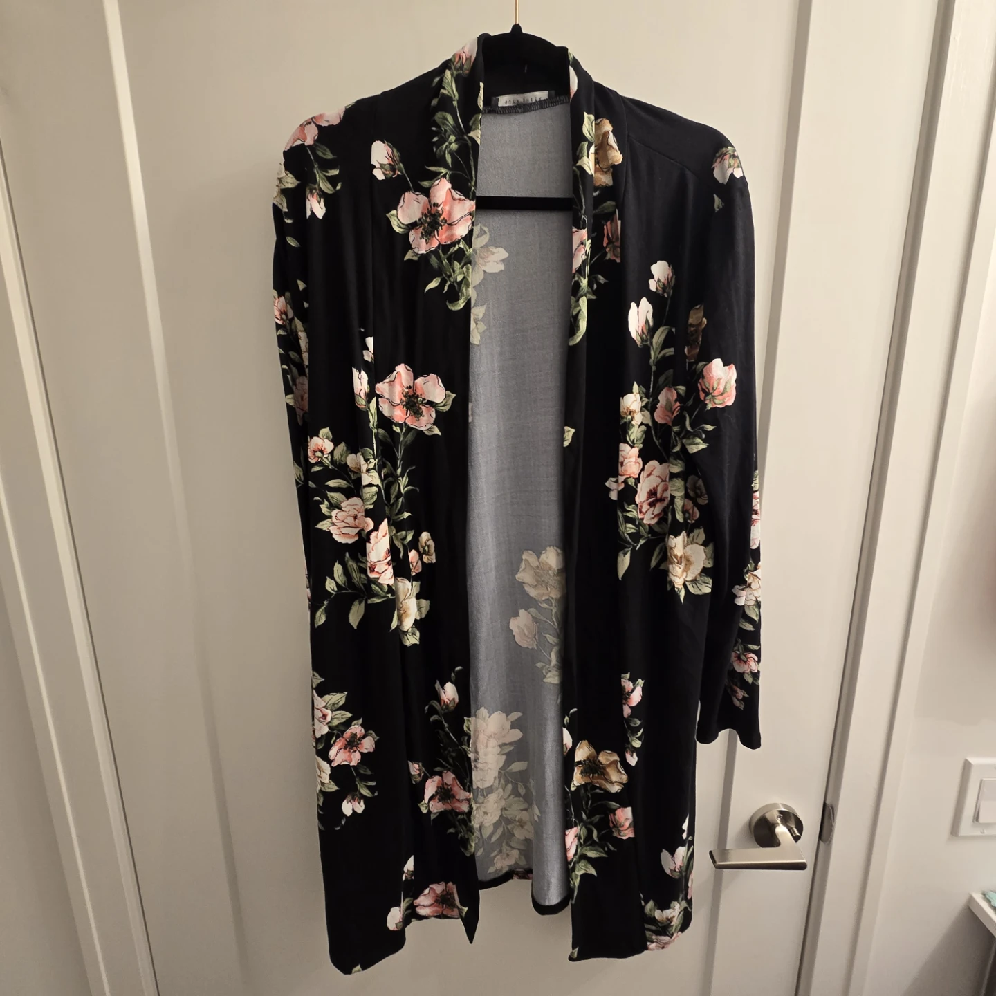 Suzy Shier Black Floral Duster Cardigan