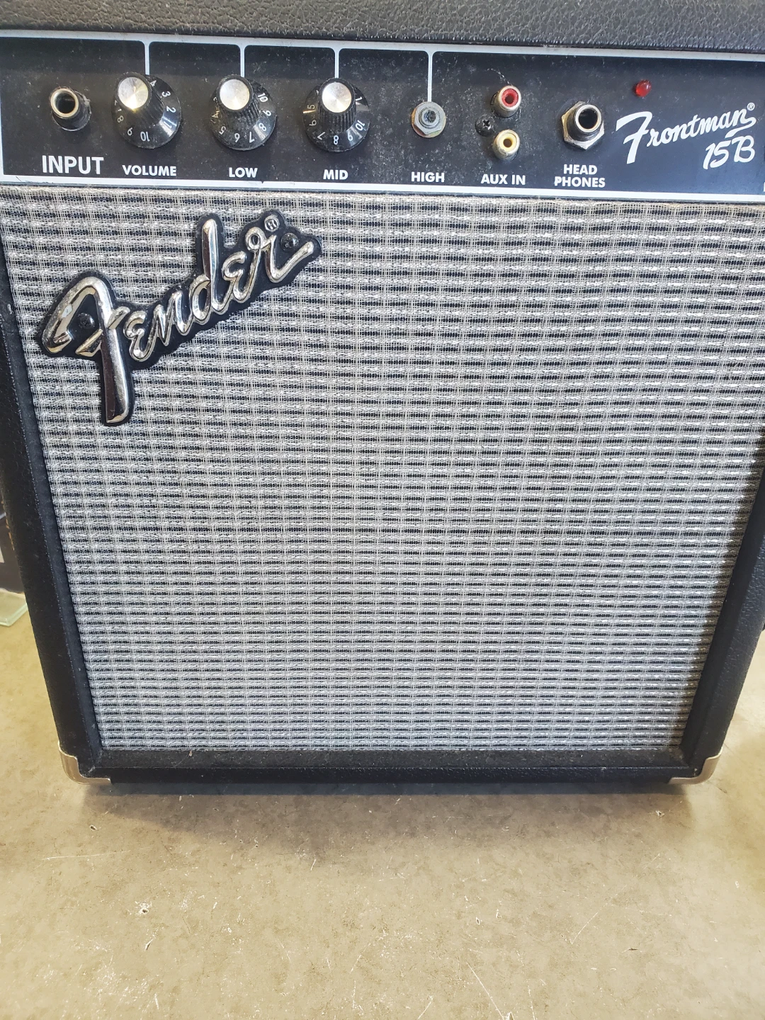 Fender Frontman 15B Bass Amplifier