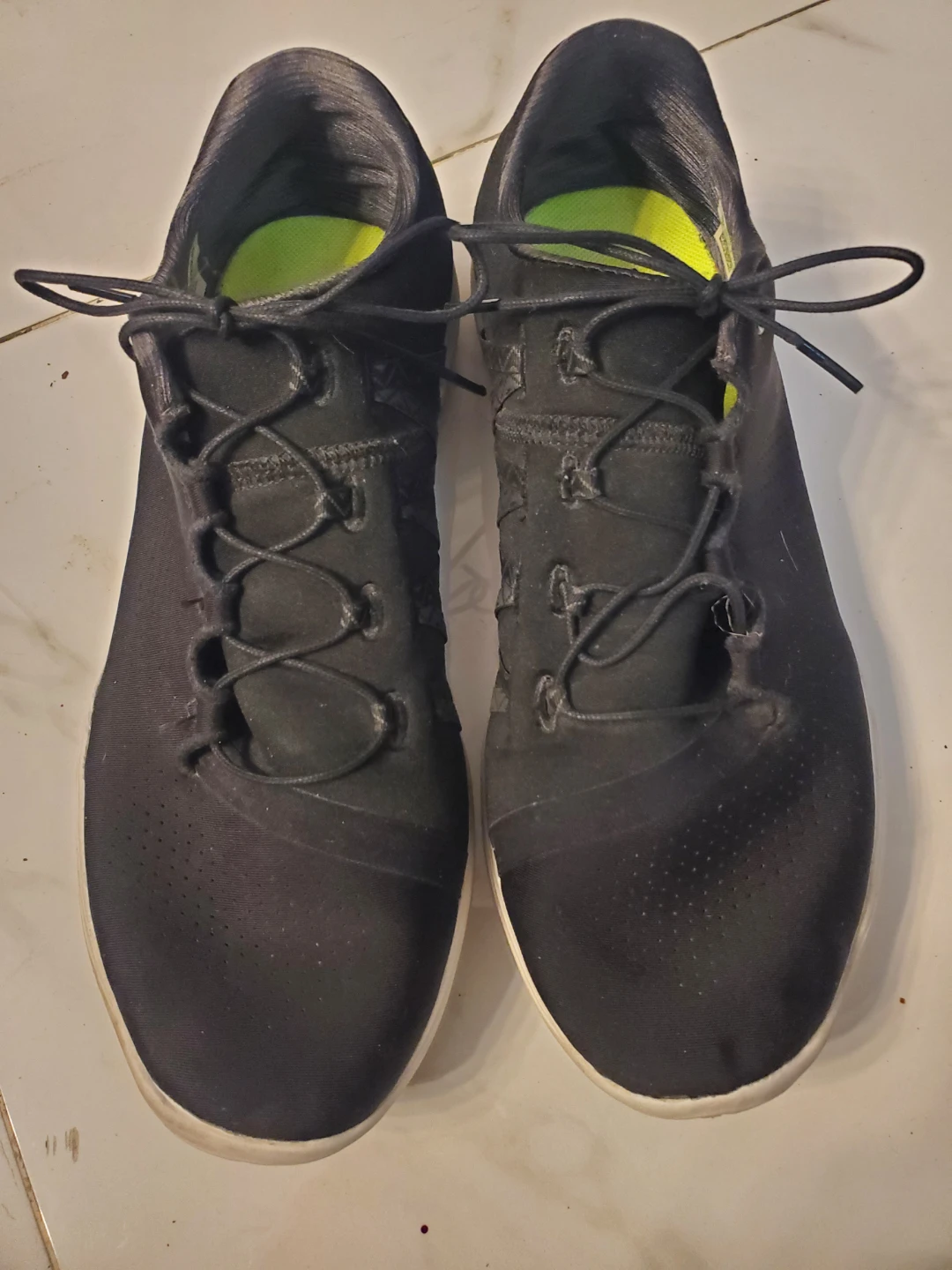 Yourh Under Armour Shoes Size 7