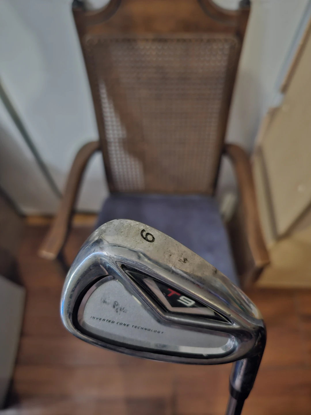 TaylorMade Titleist T-9 Golf Iron 6