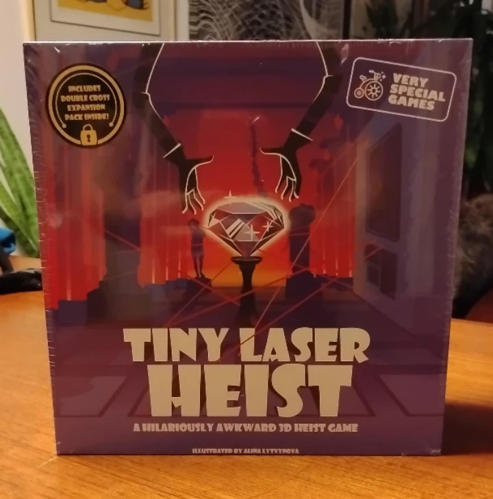 NEW! SEALED! Tiny Laser Heist Board Game!!!