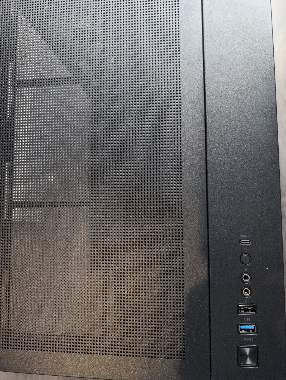 Armoury Case with installed fans and - photo 5
