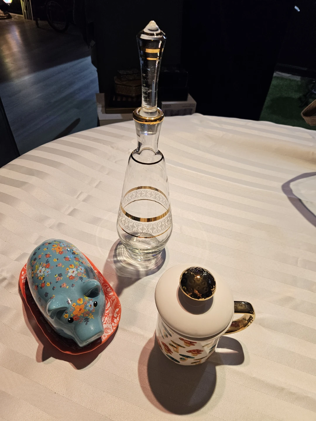 Decorative Glass Carafe, piggy butter container, Mug. - photo 3