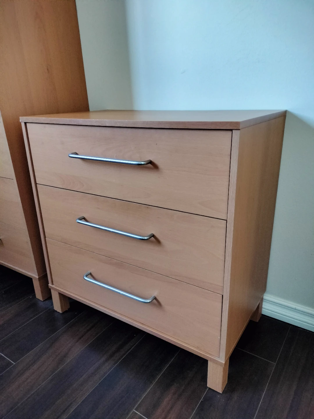 3-Drawer Dresser