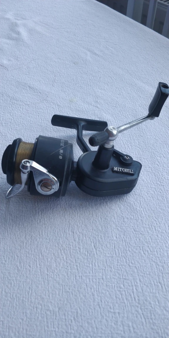 Mitchell 206S Spinning Fishing Reel