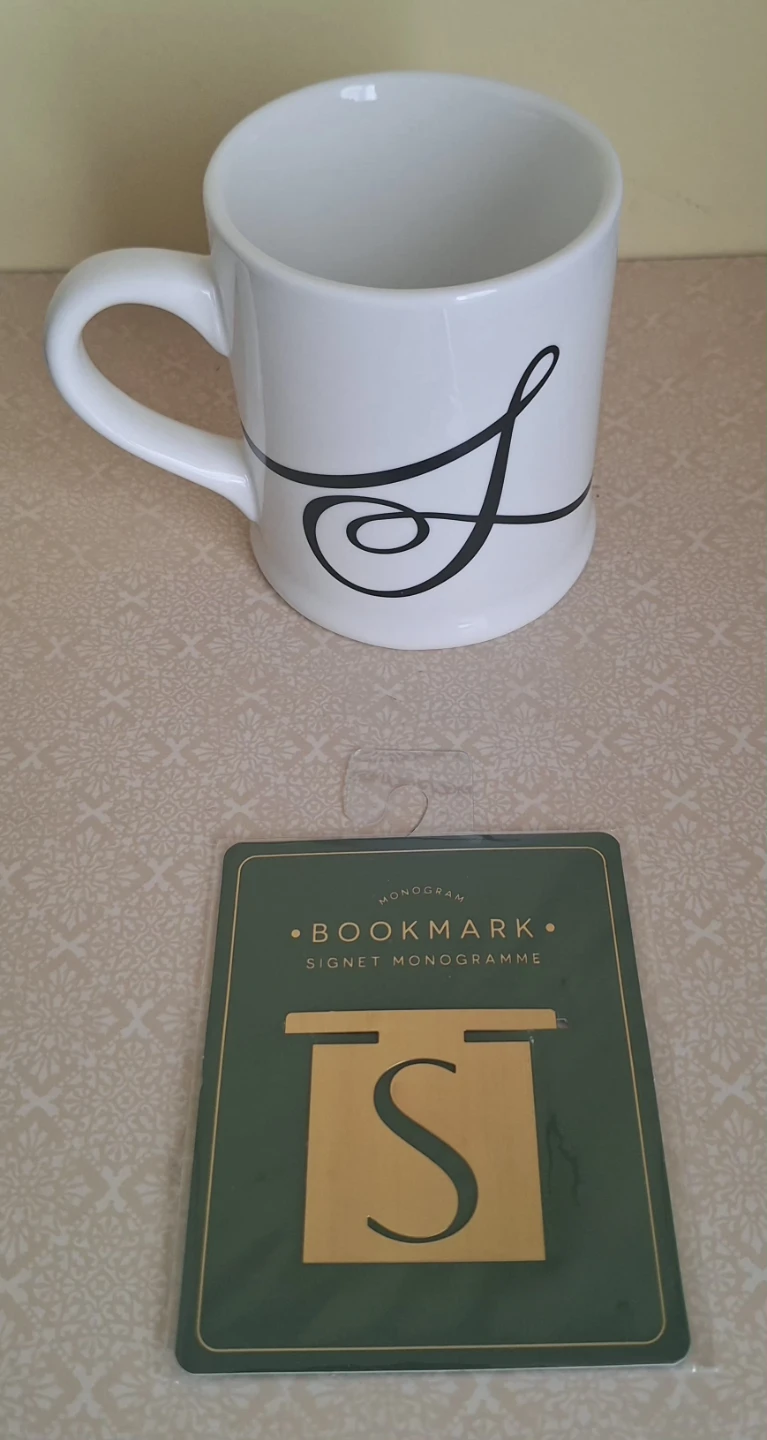 "S" Monogram Mug and Bookmark Set