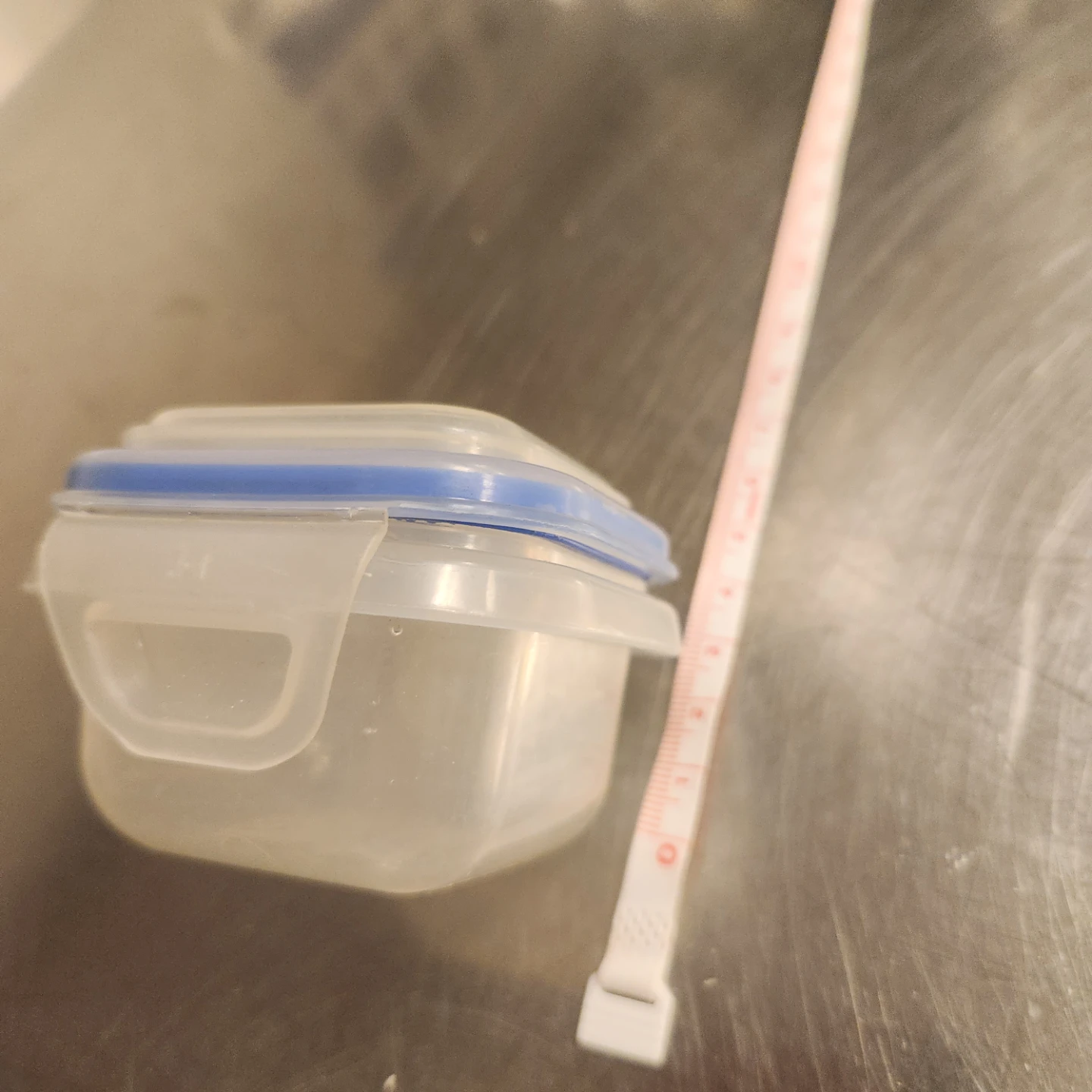Small Square Food Storage Container with Blue Lid - photo 4