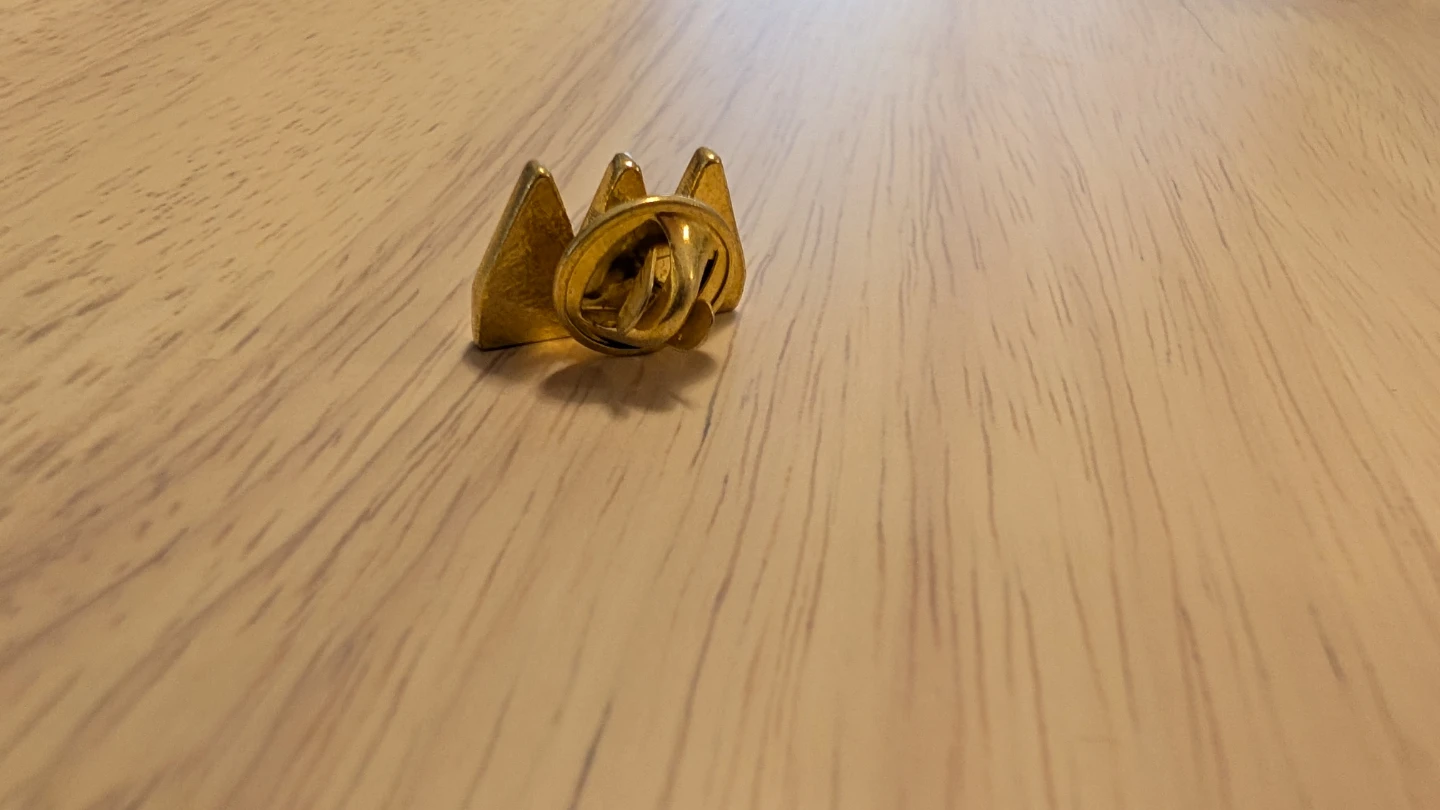 Brand New Festival of Trees Lapel Pin - photo 2