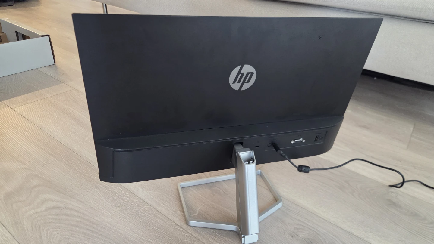 HP 22" Full HD Monitor – Great Condition - photo 3