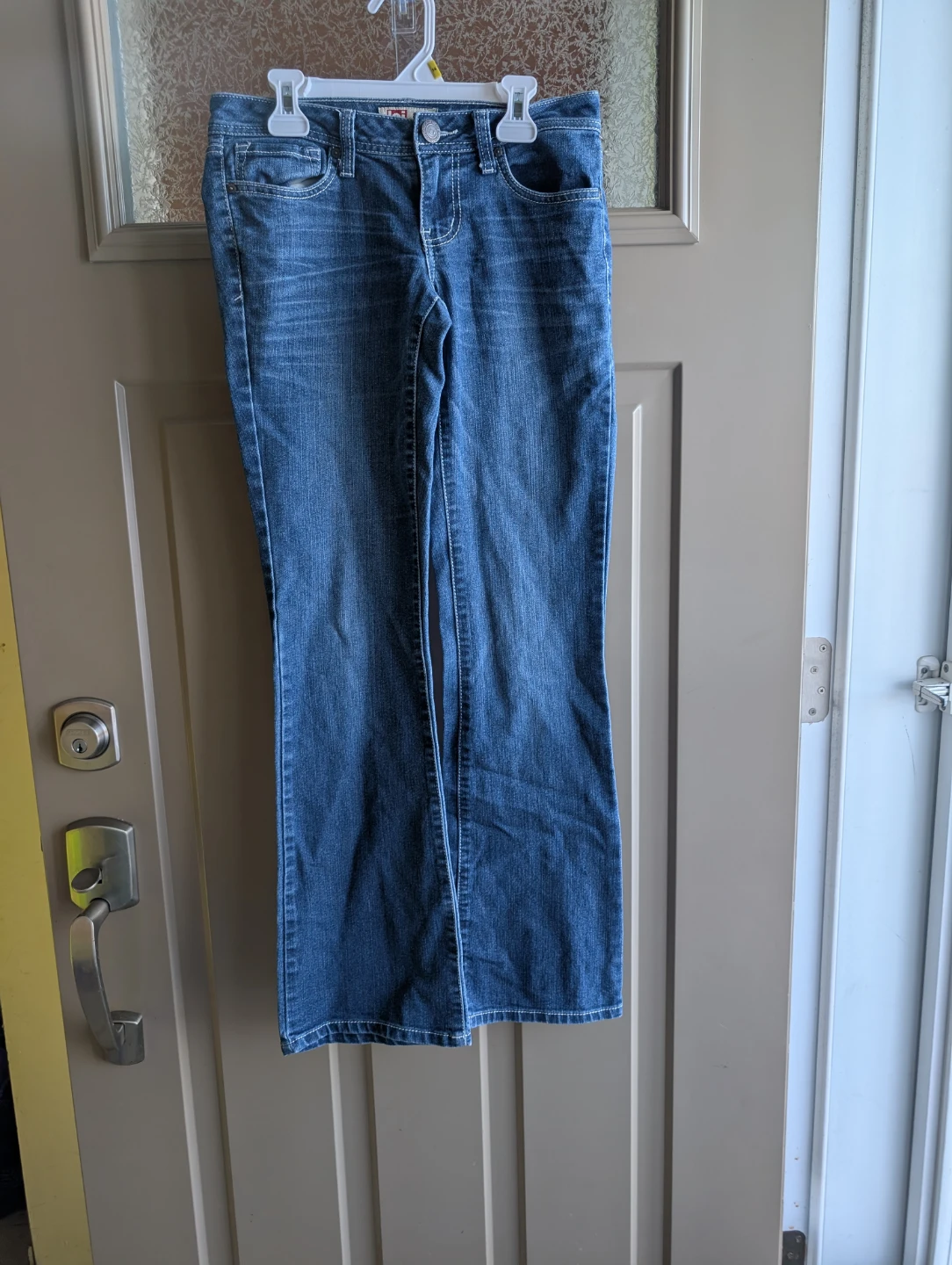 Womens sz 1 jeans - photo 3