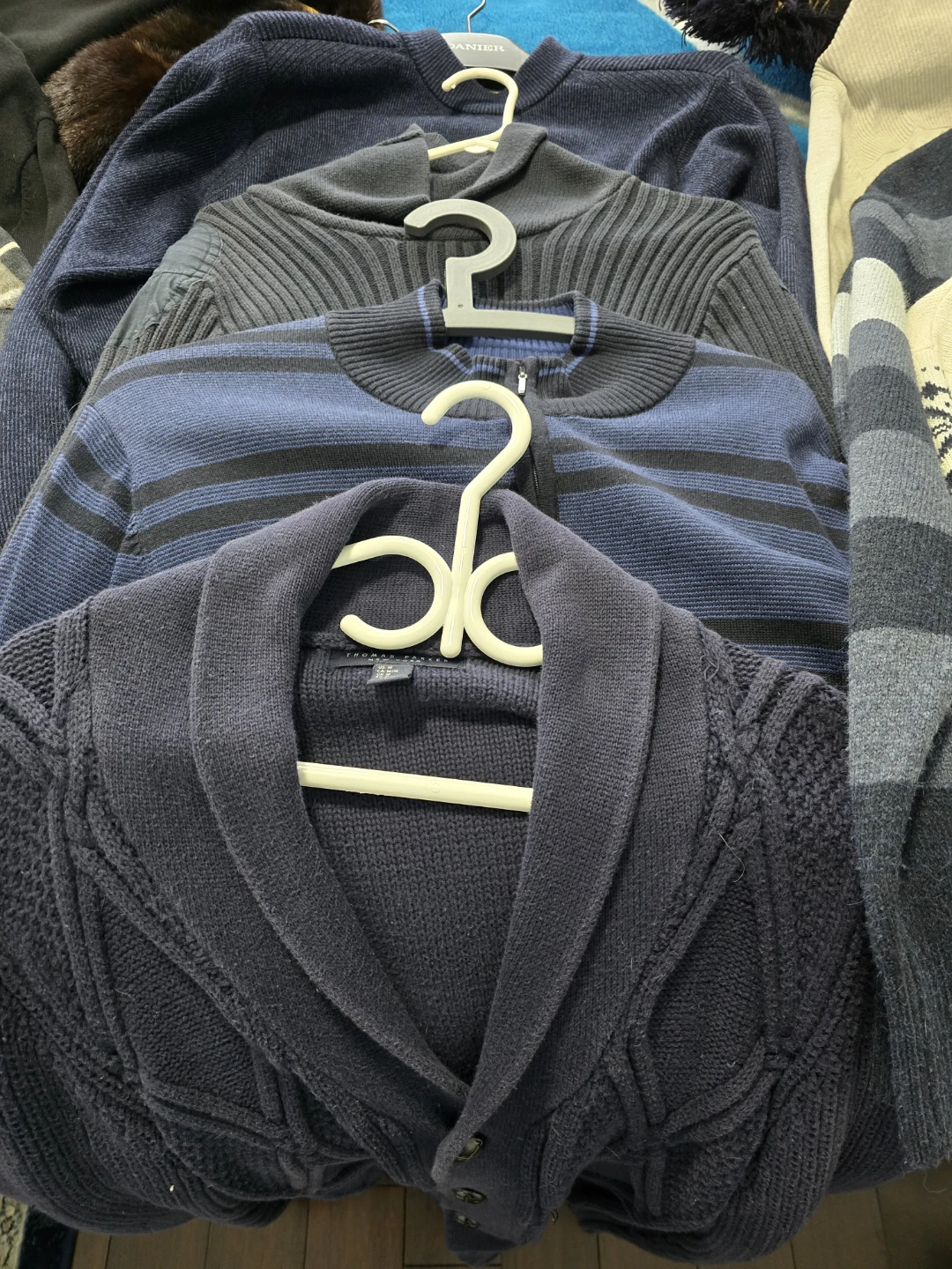 Men's Colour Block Crew Neck Sweater - photo 5