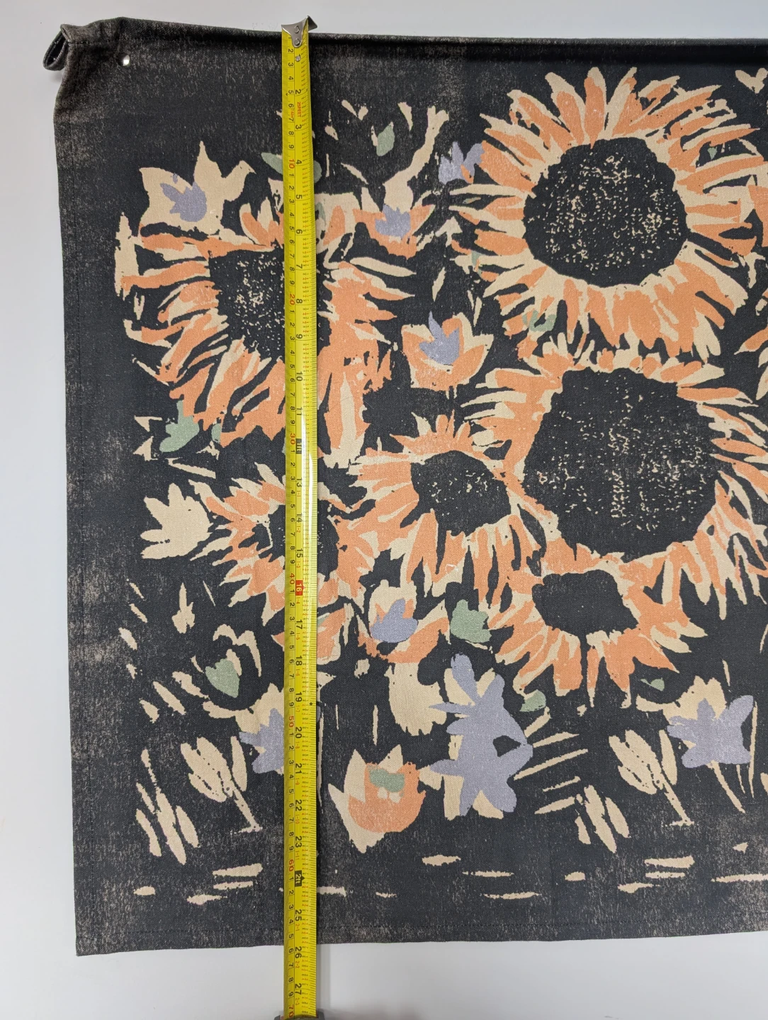 Urban Outfitters Woodblock Sunflower Tapestry - photo 2