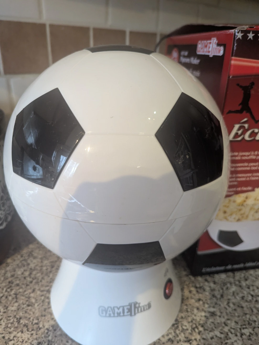 Betty Crocker Game Time Soccer Hot Air Popcorn Maker barely used