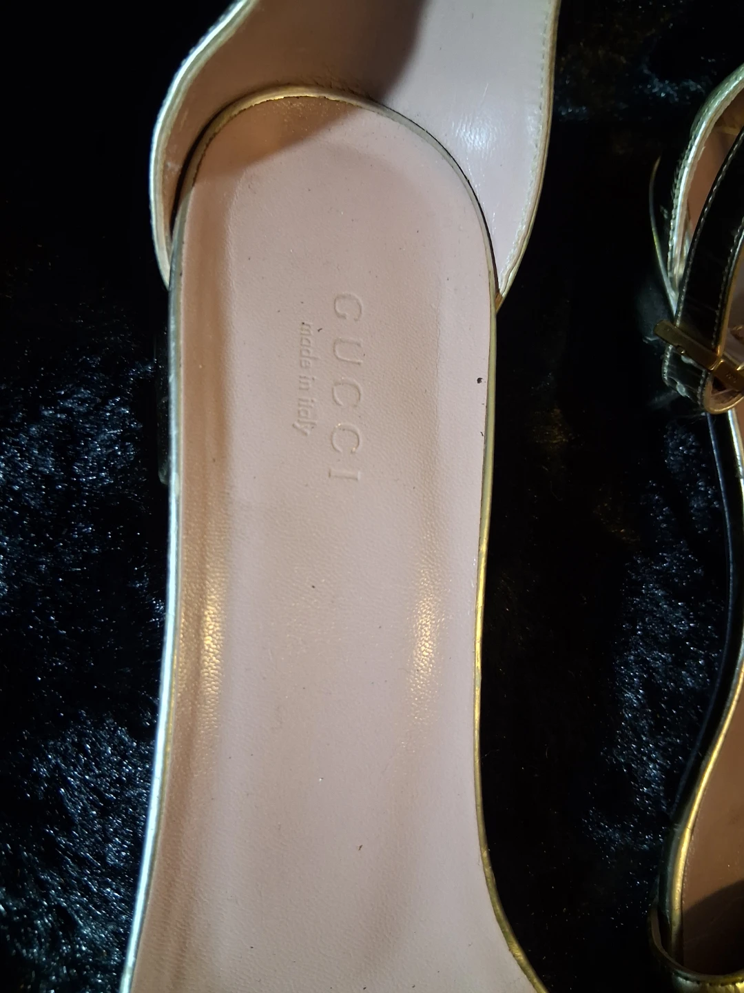 Gucci Gold Horsebit Sandals Size 38 - photo 2