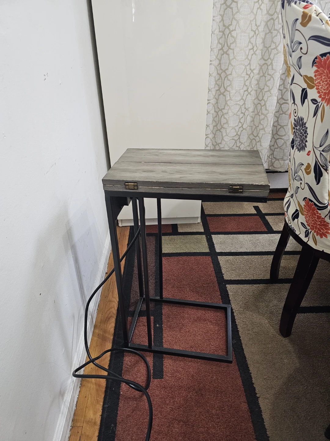 C-Table with Built-in Power Outlets and USB Ports - photo 5