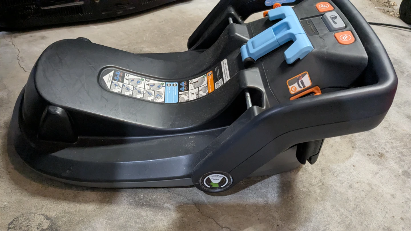 UPPAbaby MESA Infant Car Seat Base - photo 2