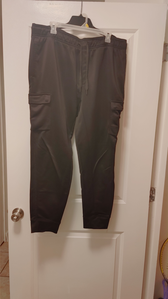 Men's Black Cargo Joggers size XXL