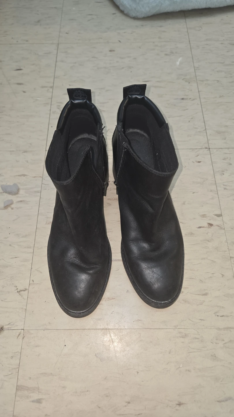 Timberland Black Leather Ankle Boots