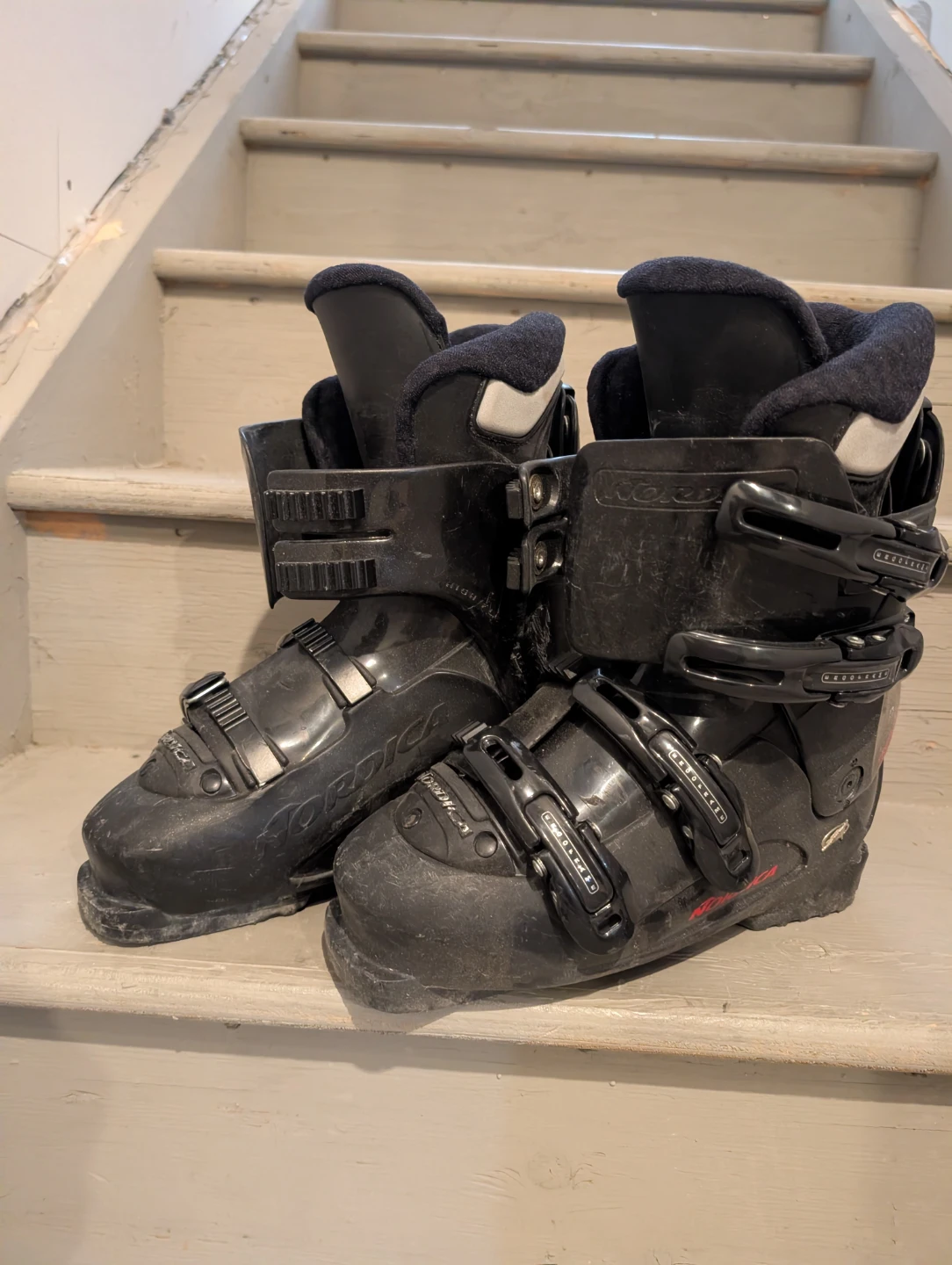 Nordica "Designed for Lady" Ski Boots