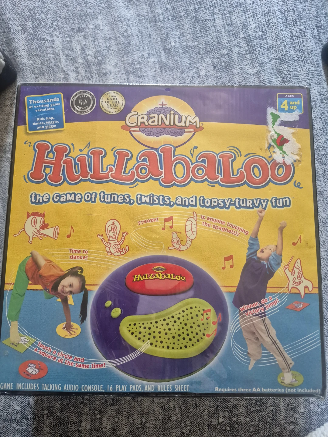 Cranium Hullabaloo Game Tin