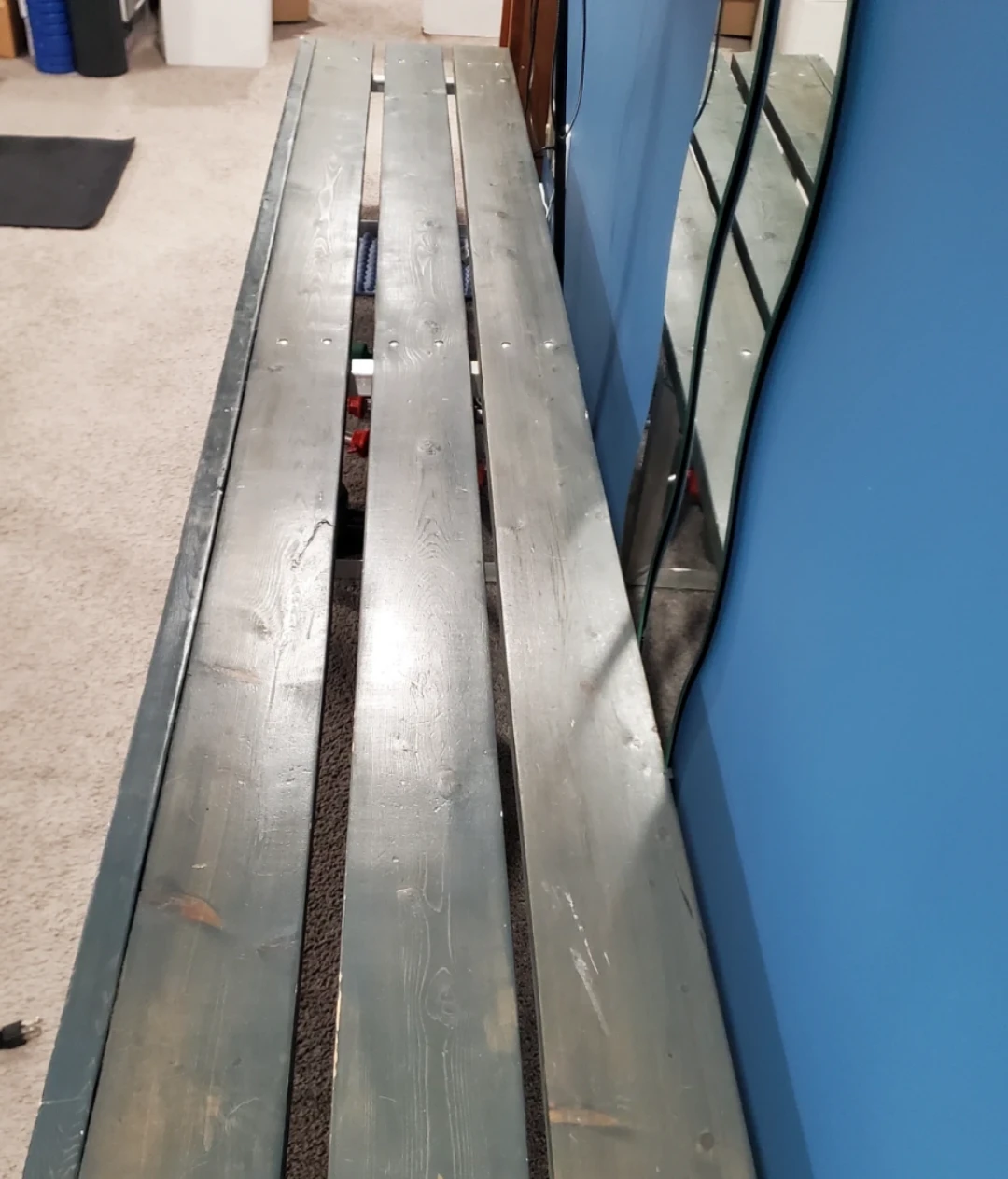 Wooden Bench with Metal legs 🥕