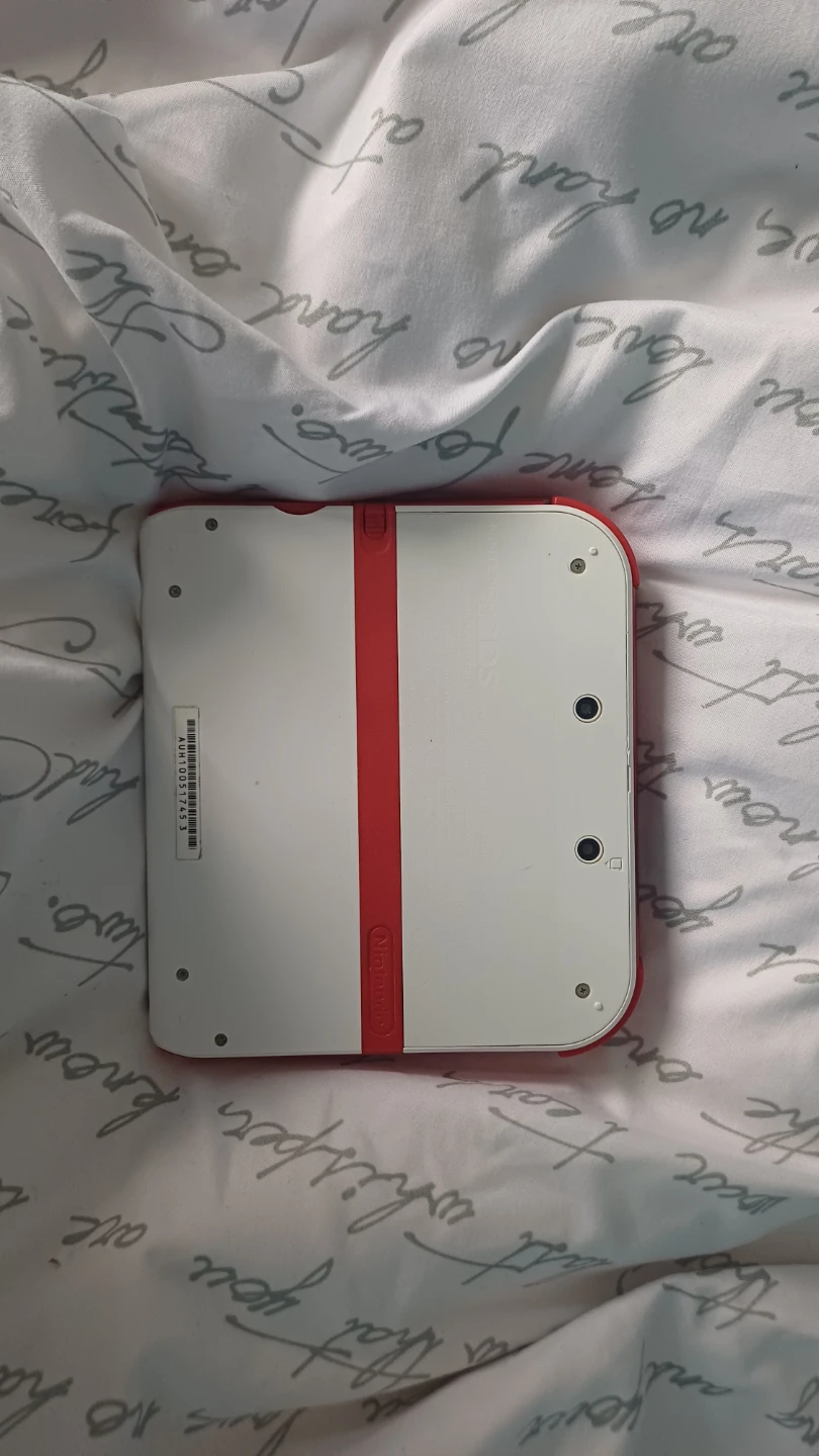 Nintendo 2DS Handheld Console - photo 2