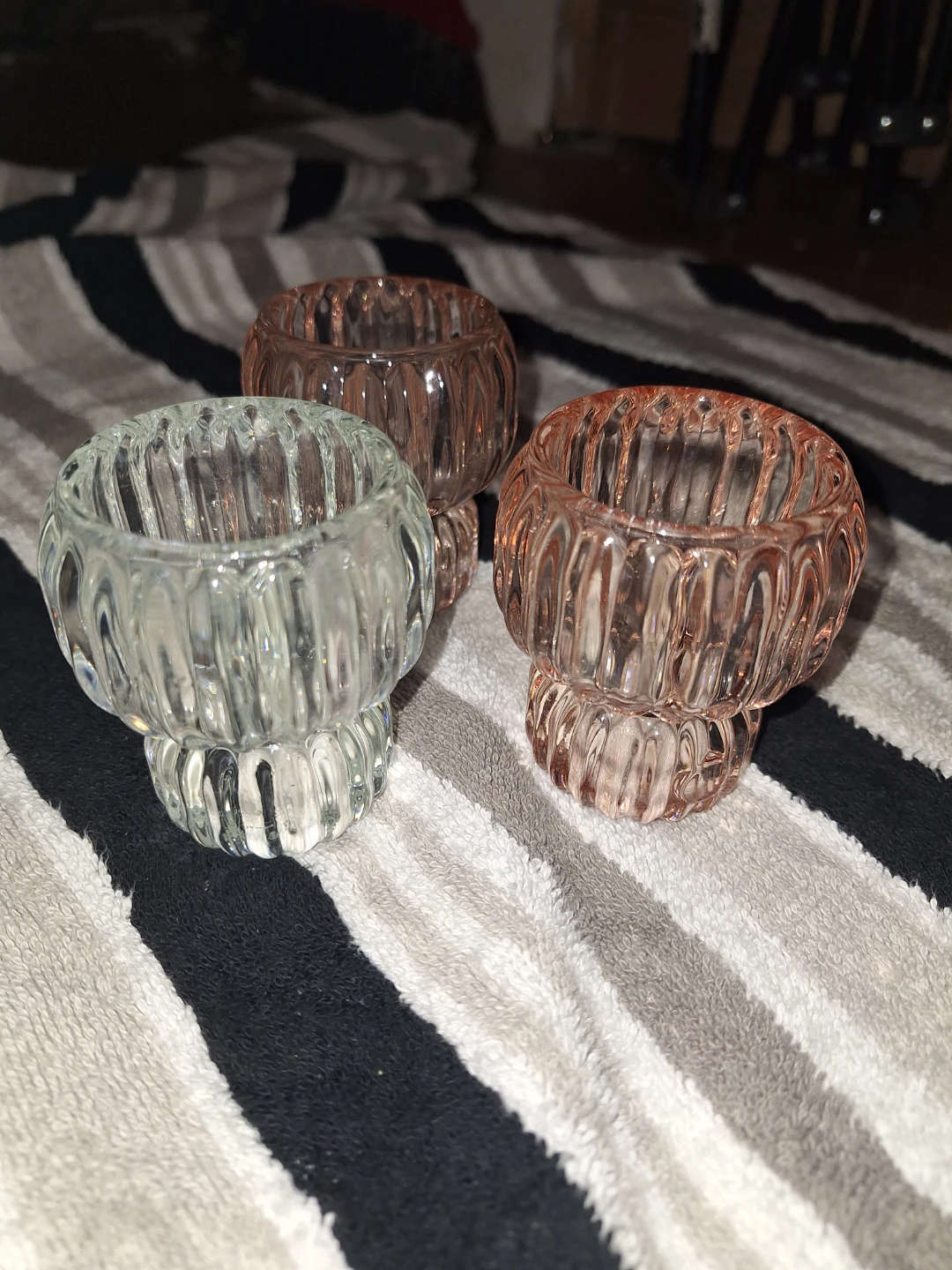Set of 3 Glass Votive Candle Holders - Clear & Pink - photo 4