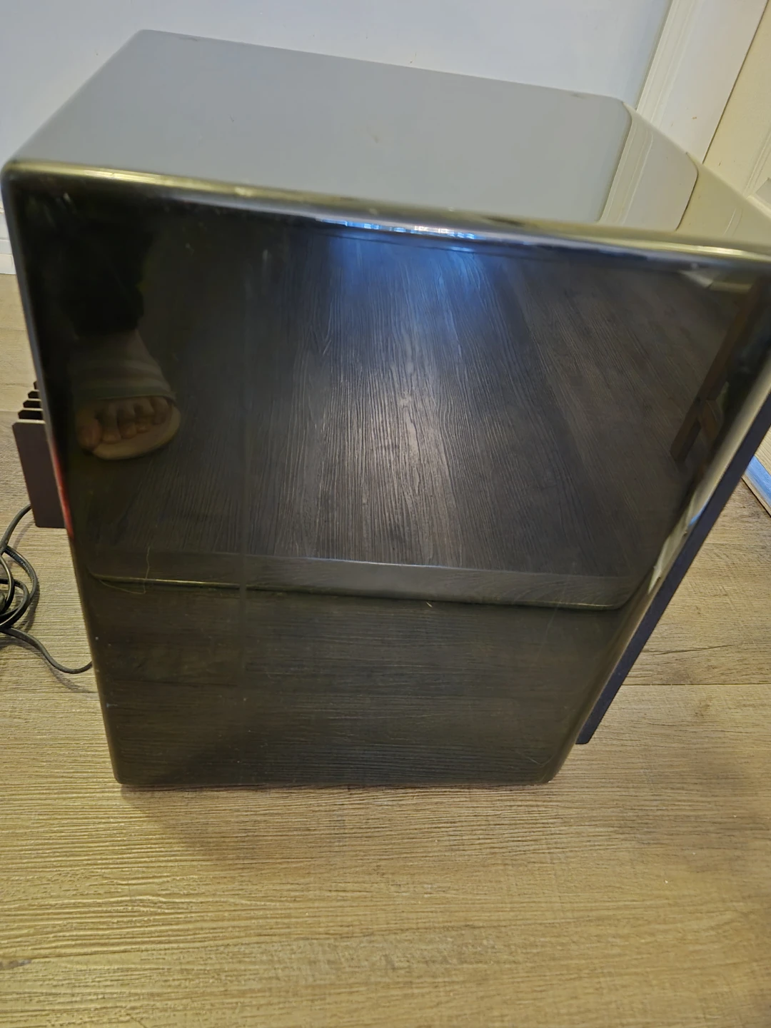 Acoustic Research Powered Subwoofer - photo 2