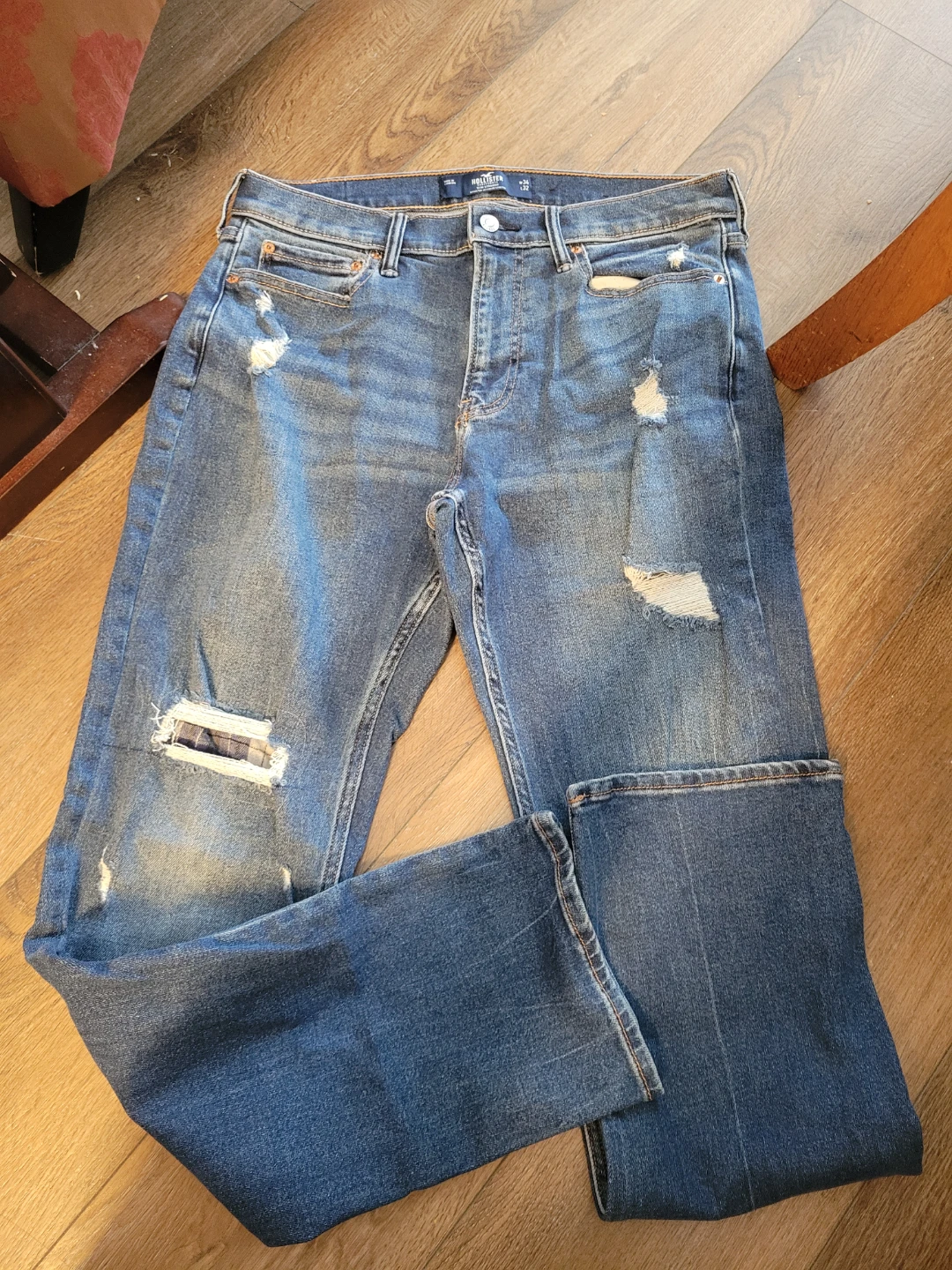 Hollister Jeans - Men's Size 34x32 Distressed Blue Denim