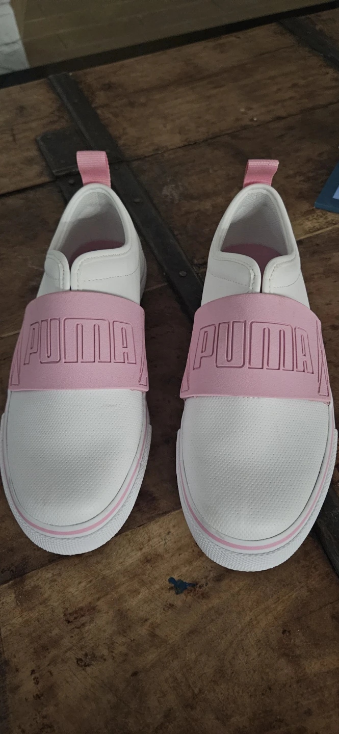 Puma Slip-on Shoes White Pink Womens Size 8.5