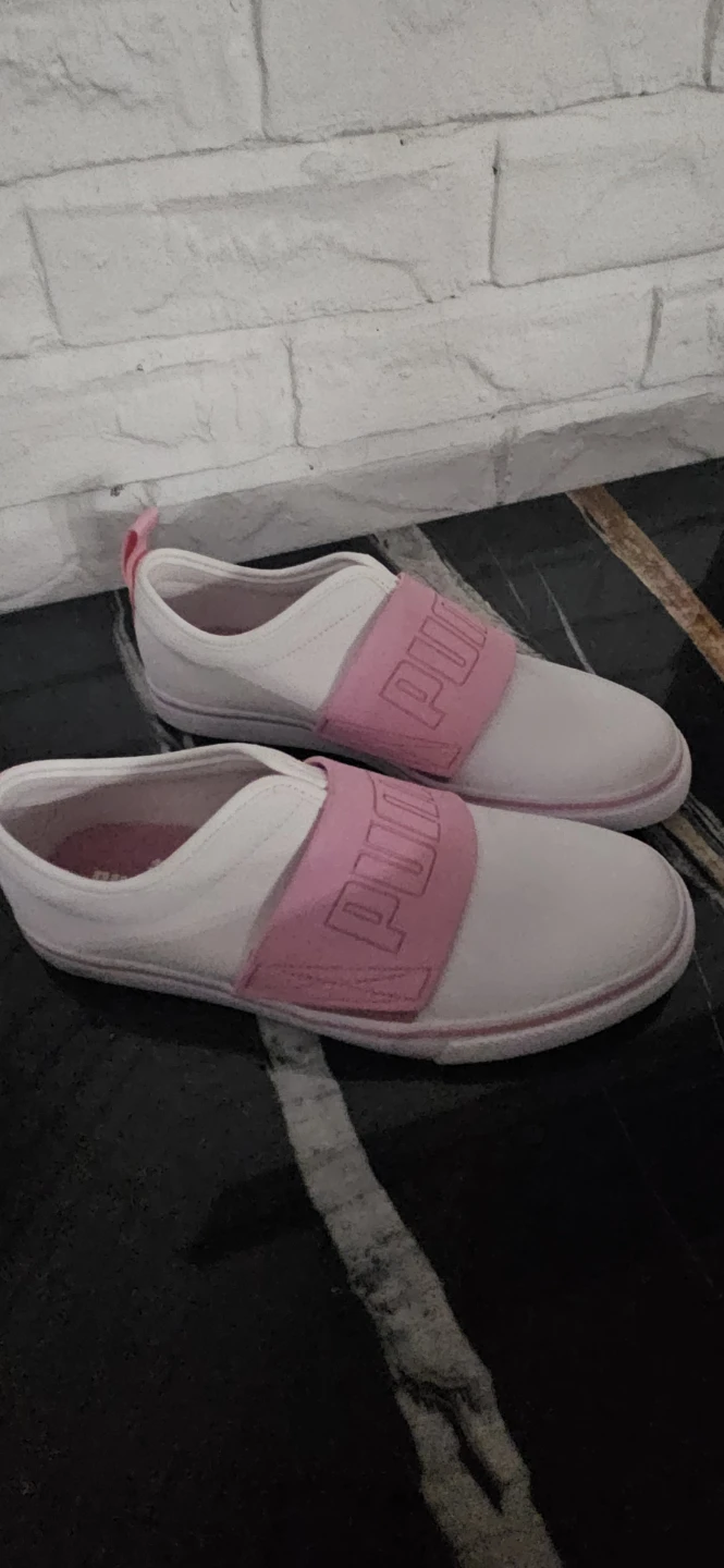 Puma Slip-on Shoes White Pink Womens Size 8.5 - photo 2