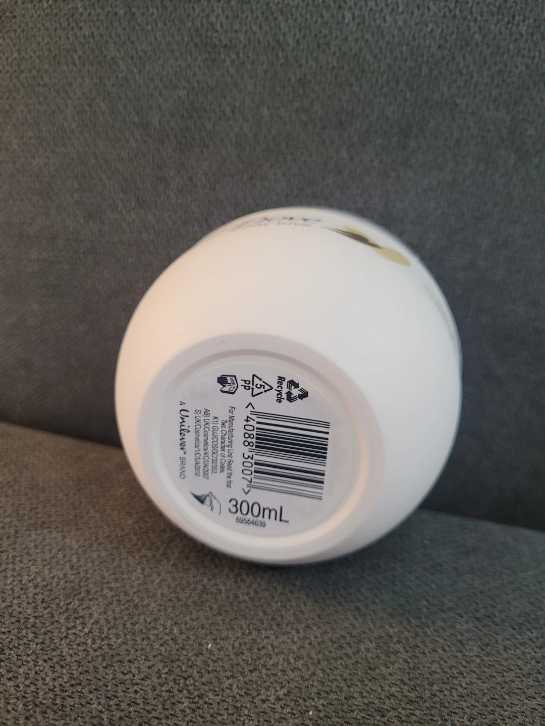 Dove Silky Pampering Body Cream - 300mL - photo 2
