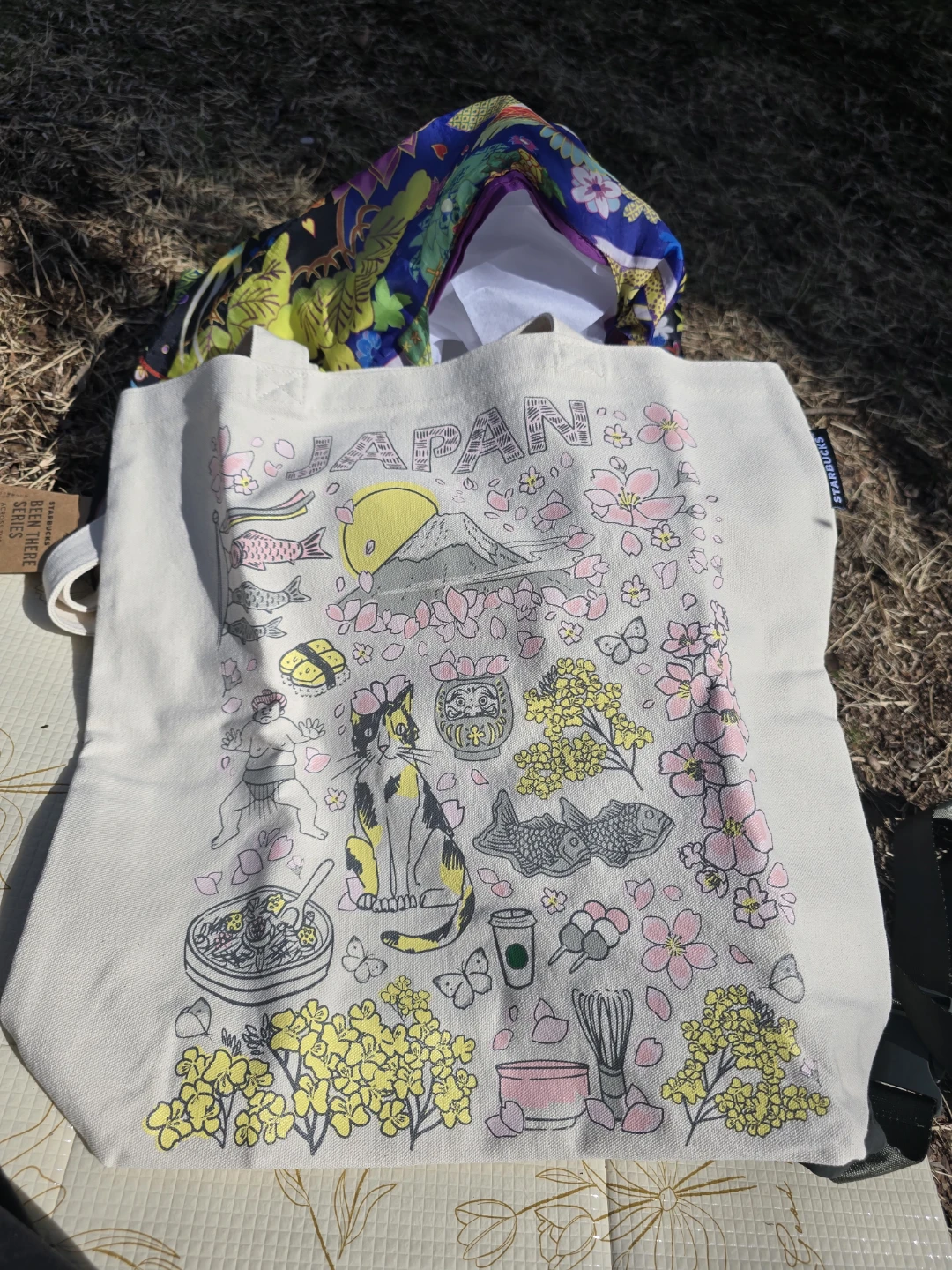Starbucks Spring Japan Tote Bag 2026 - photo 2