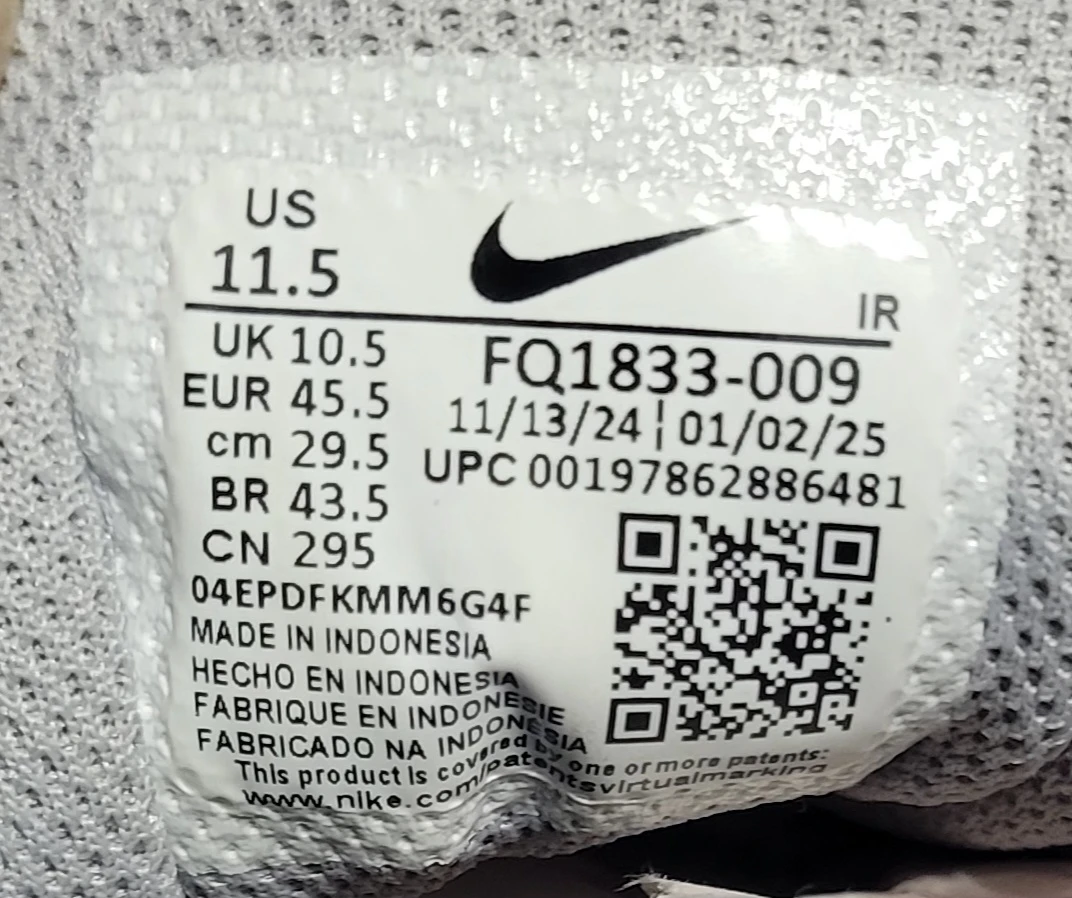 Nike Air Max Running Shoes US 11.5 - photo 3