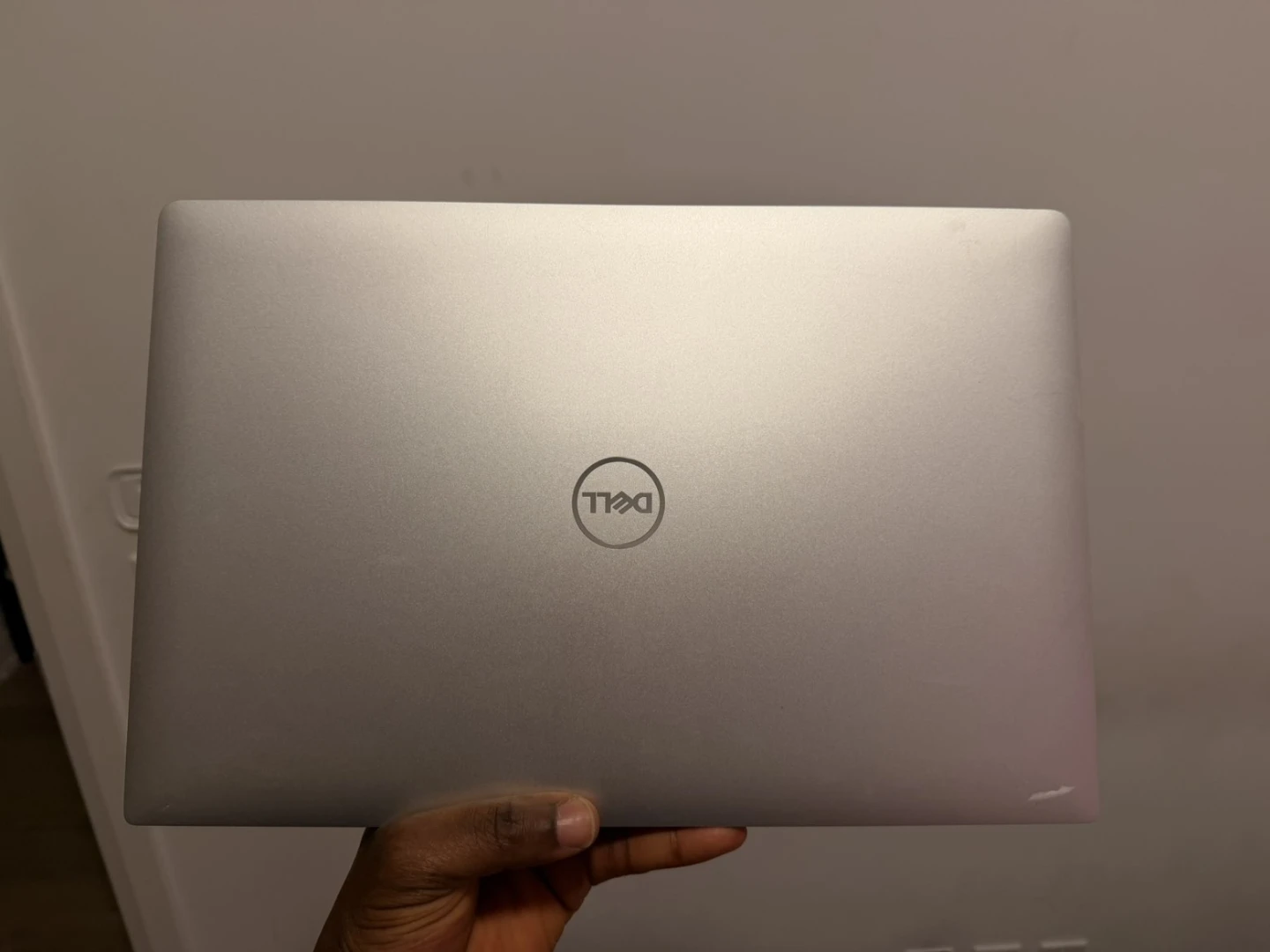 Dell XPS 15 7590 core i7 16GB RAM 512 SSD URGENT SALE - photo 2