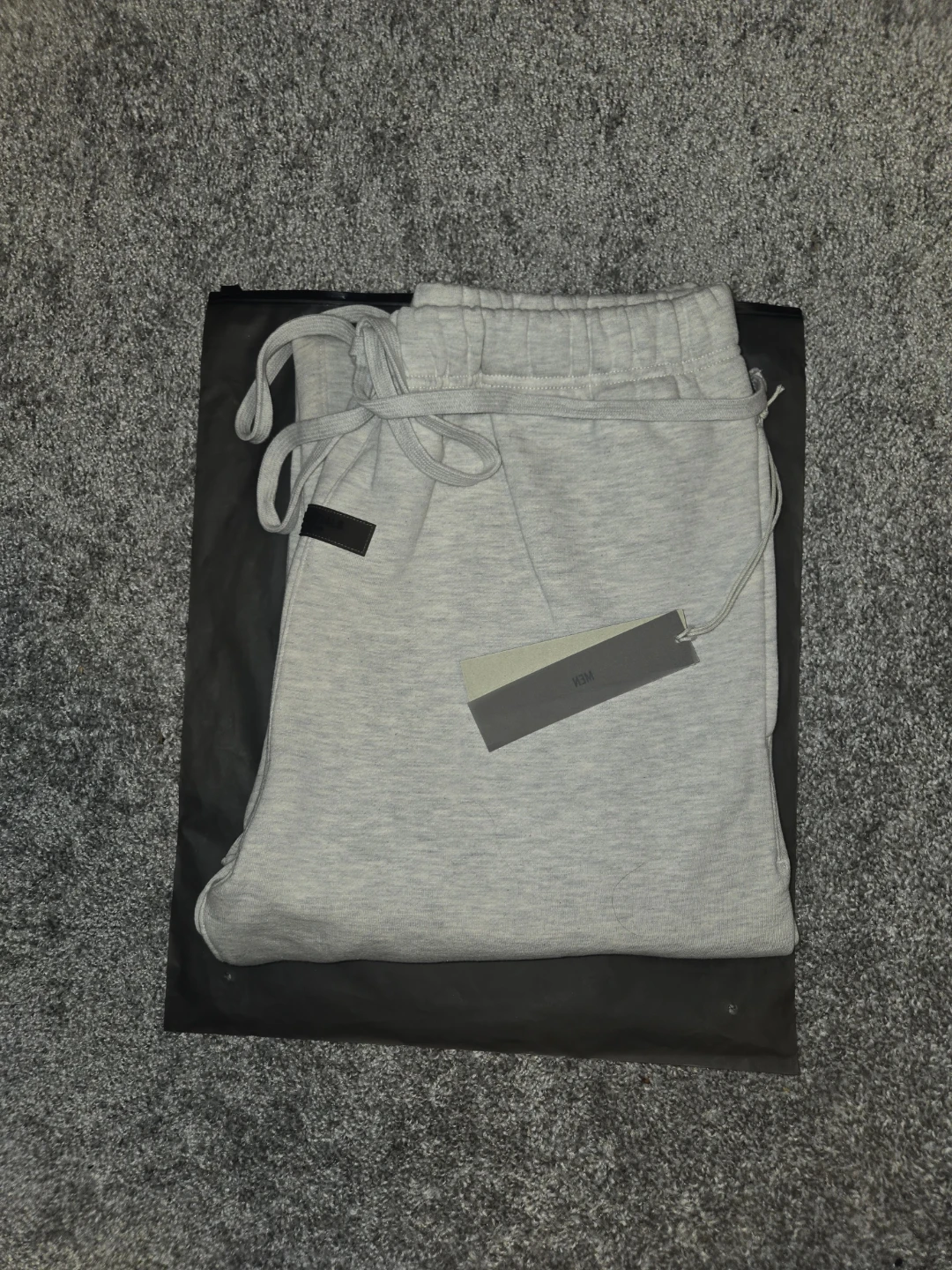 Fear of God Essentials Sweatpants Heather Grey - photo 5