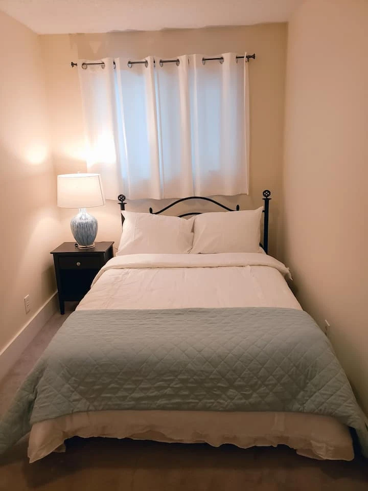Room for Rent - photo 2