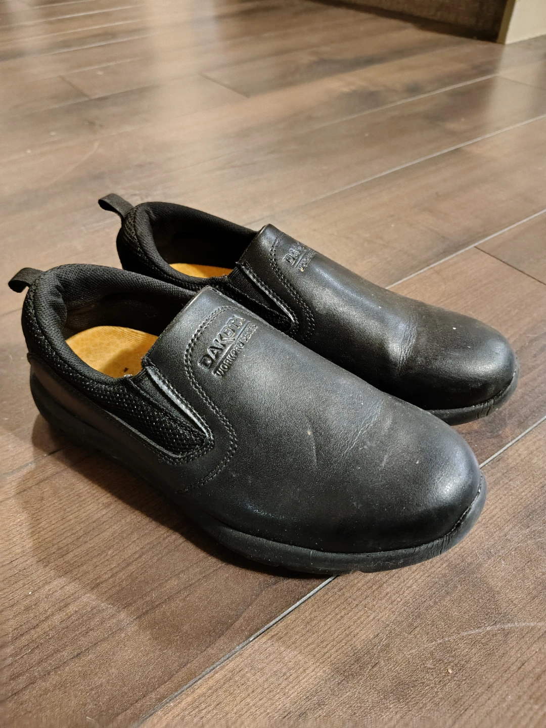 Dakota Work Shoes - 8.5 womens