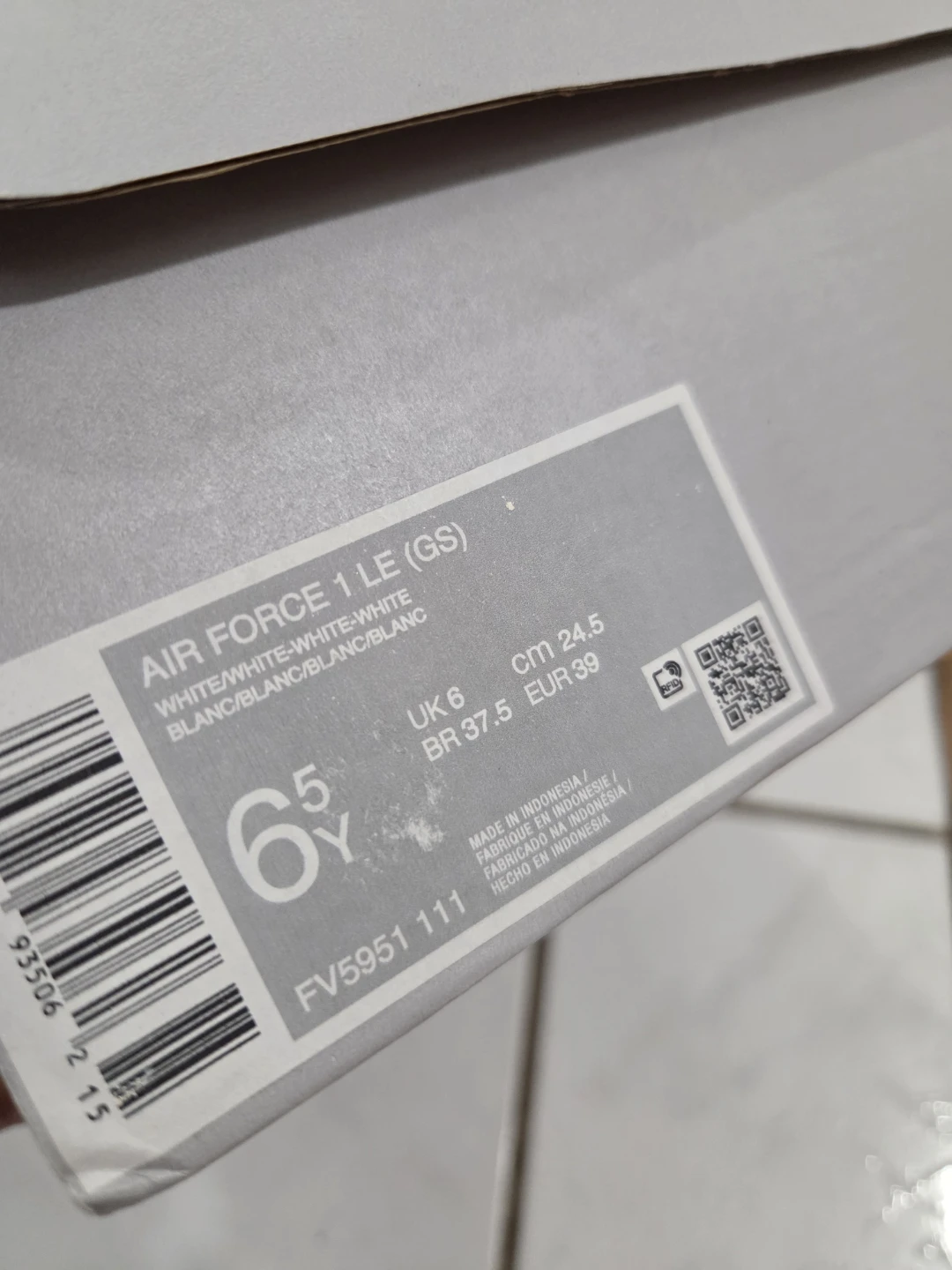 Air Force 1 - youth size 6.5y - photo 3