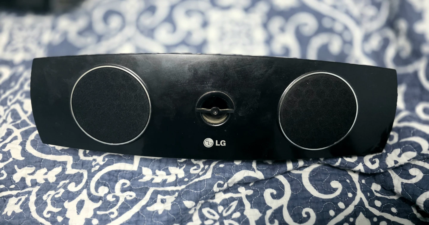 LG SH94SC-C 5.1 Channel 6-Speaker Surround Sound System - photo 3