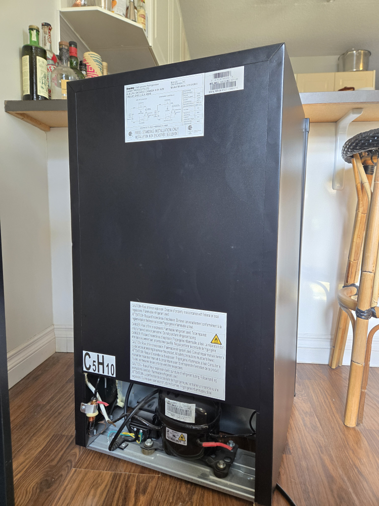Danby Mini Fridge - photo 3