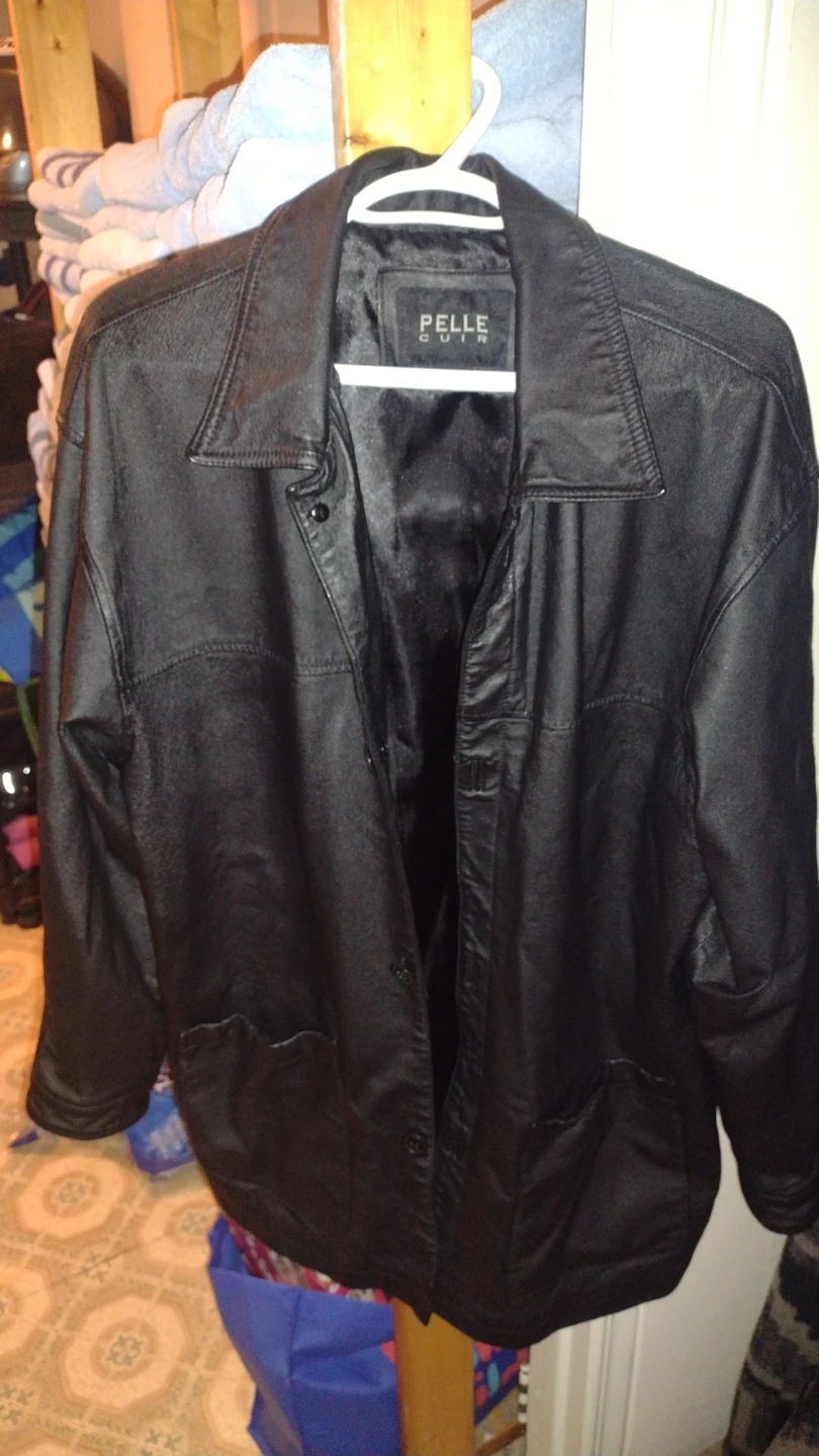 Pelle Cuir Black Leather Jacket L/G