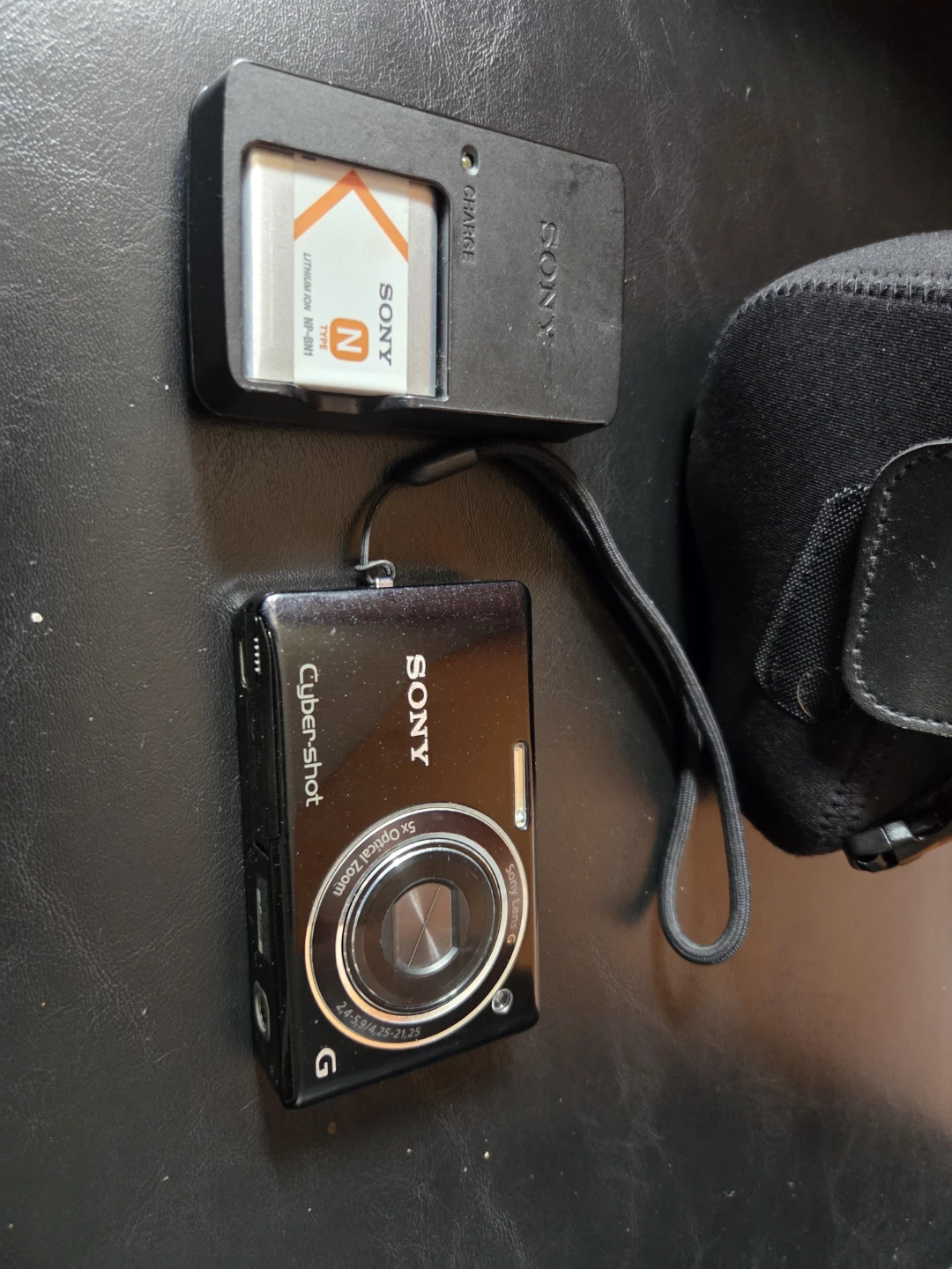 Sony Cyber-shot Digital Camera with 5x Optical Zoom