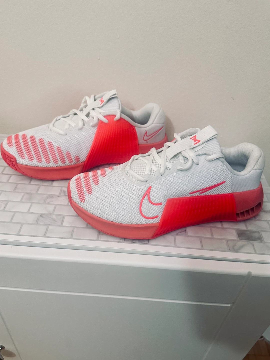 Nike Metcon White Coral Training Shoes - photo 2