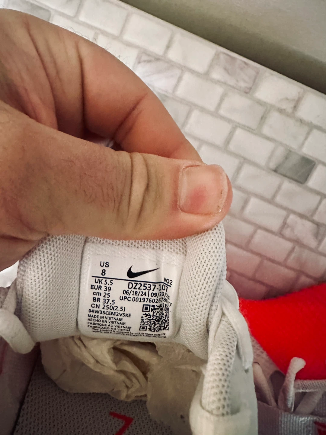 Nike Metcon White Coral Training Shoes - photo 3