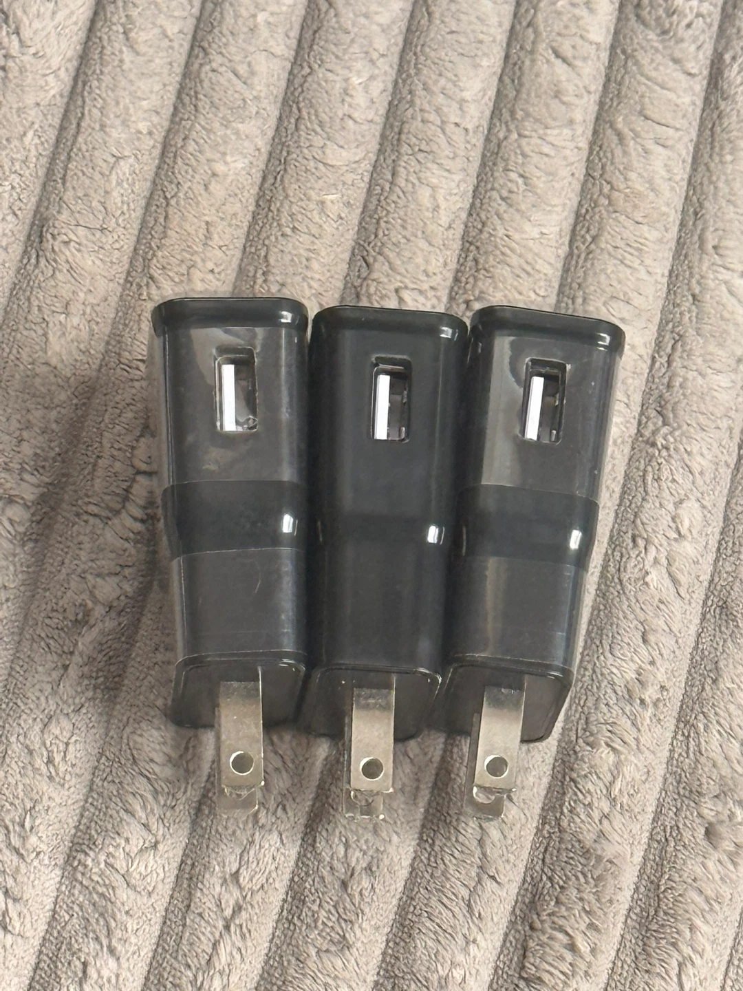 3x USB Adaptive Fast Charging Wall Chargers