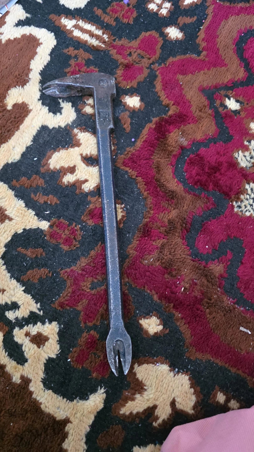 Heavy Duty Pry Bar Tool