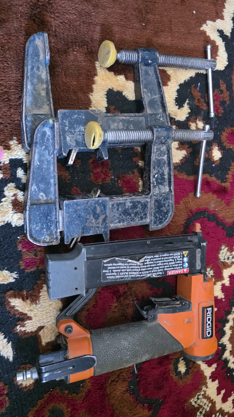 Rigid Pneumatic Nailer & Two Clamps