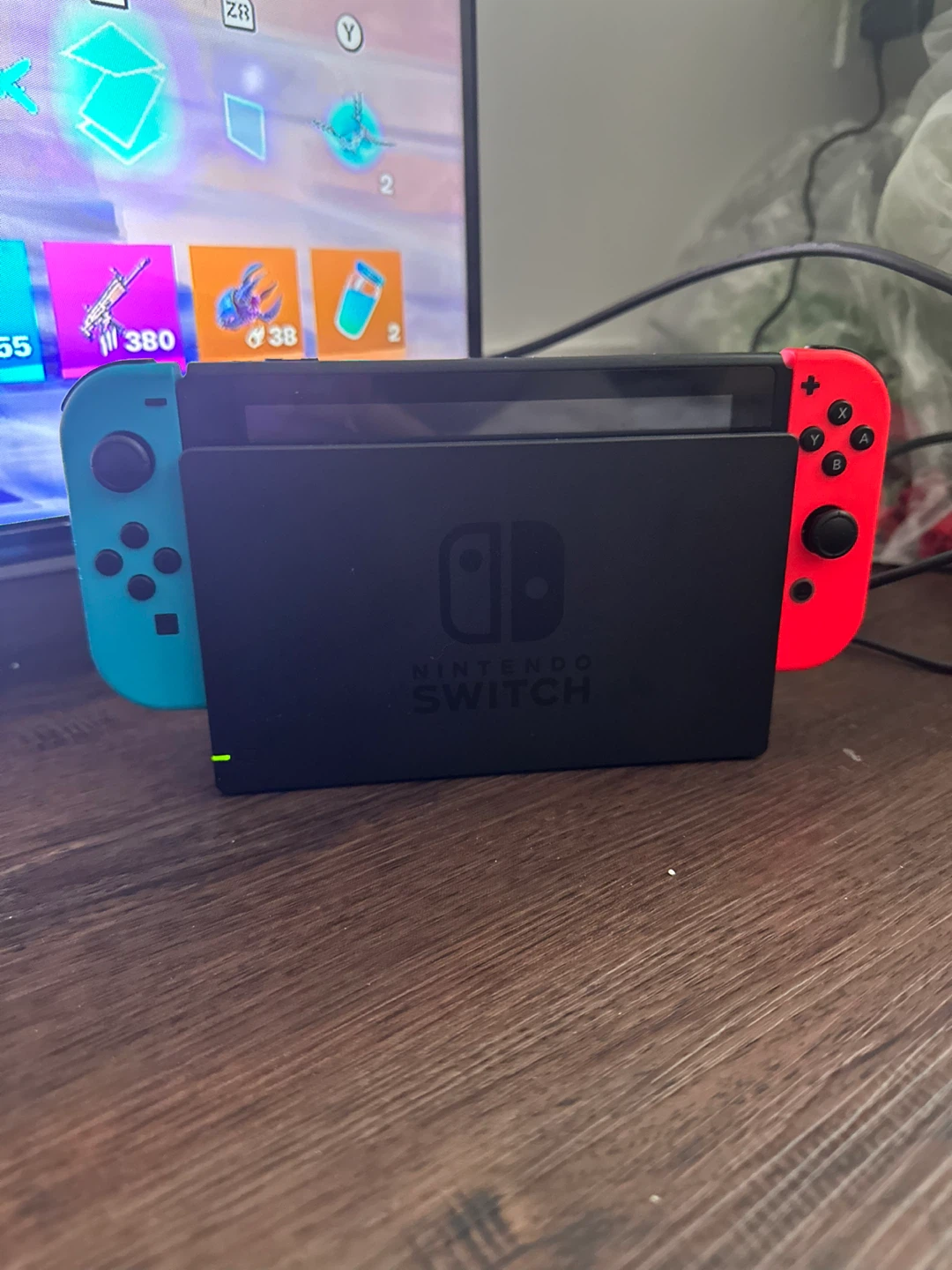 Nintendo switch with extra controller - photo 5