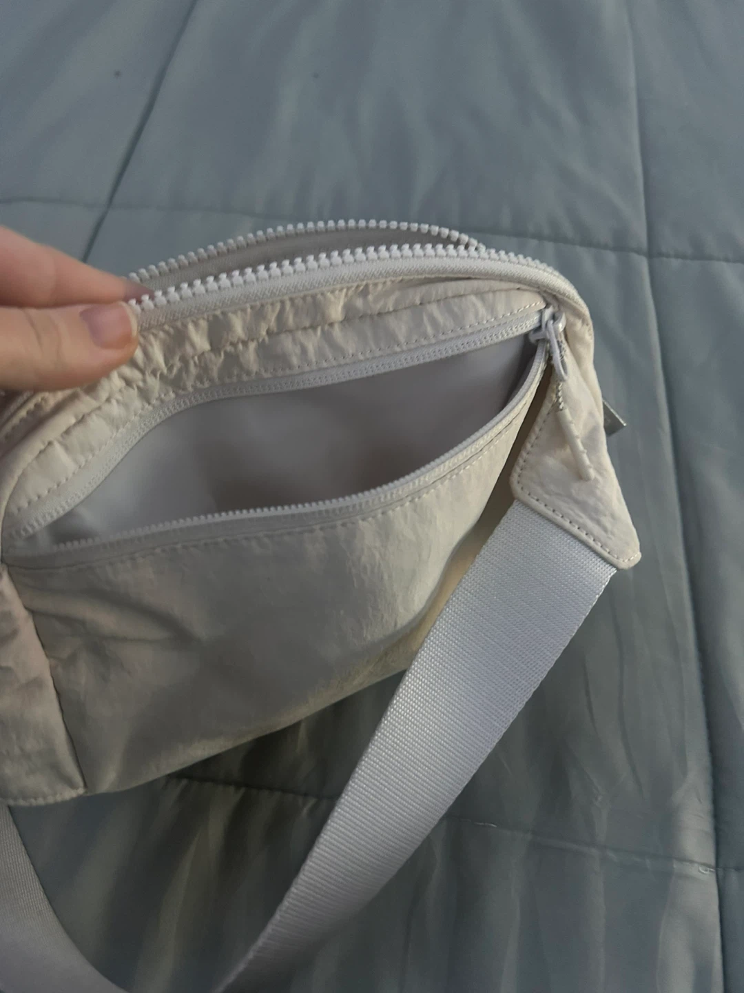 Lululemon Everywhere Belt Bag - photo 5